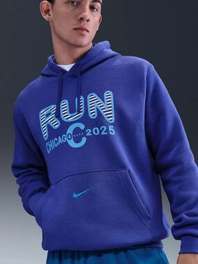 Nike Men’s Royal Blue Graphic RUN Chicago 2025 Hoodie